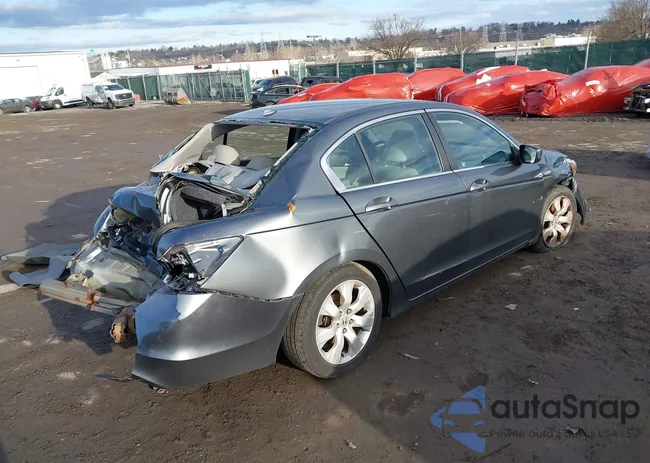 1HGCP2F88AA126492: 44122582