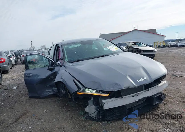 5XXG14J21NG095502: 44122668