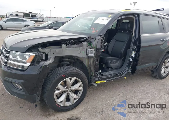 1V2DP2CA8JC600311: 44122725