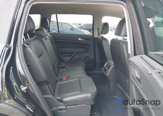 1V2DP2CA8JC600311: 44122725