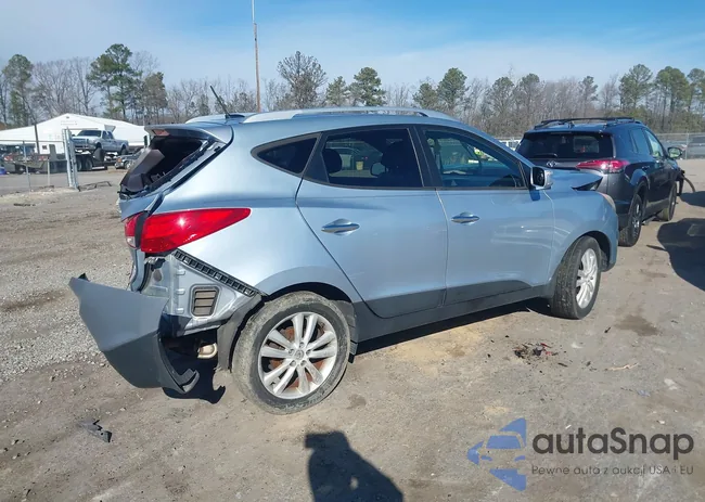 KM8JU3AC0BU196404: 44122785