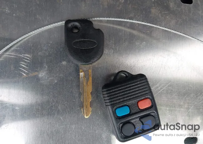 1FAFP34N87W123216: 44122815