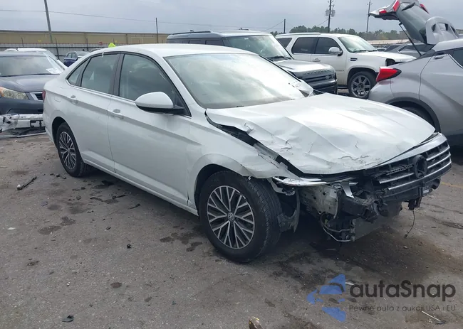 3VWC57BU3MM039043: 44122817