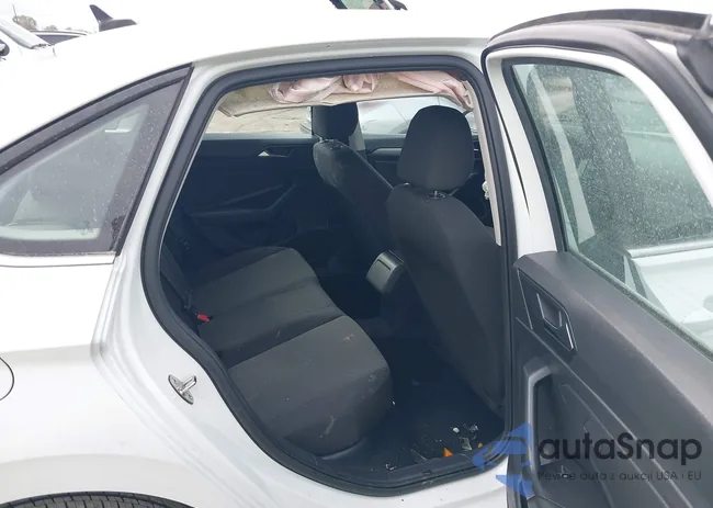 3VWC57BU3MM039043: 44122817