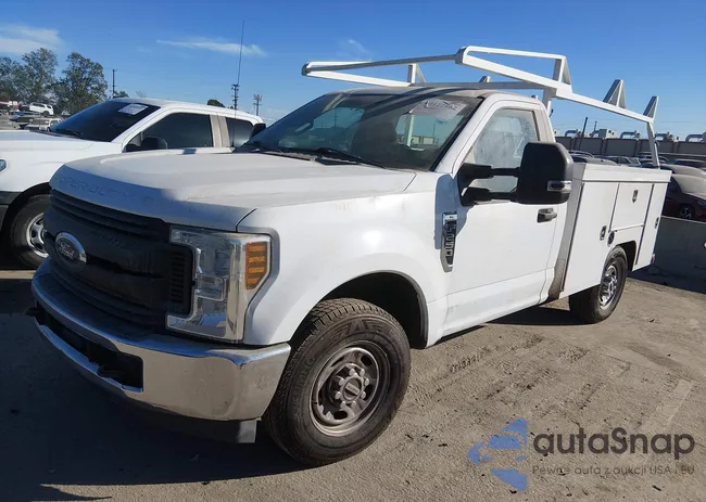 1FDBF2A6XJEB54401: 44122862