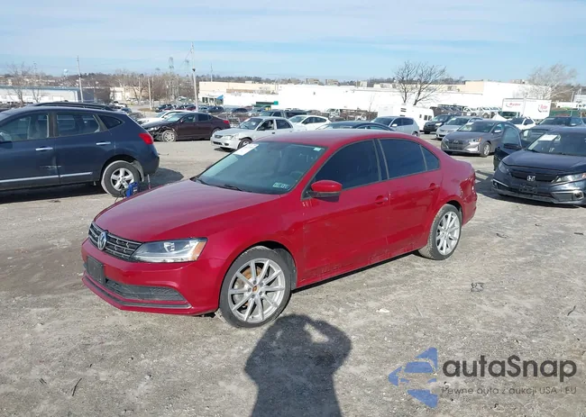 3VW2B7AJ4JM228209: 44122919