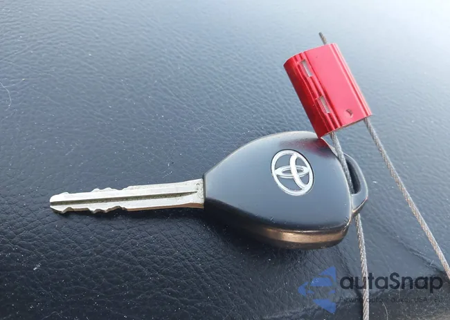 4T1BK36B28U296572: 44122922