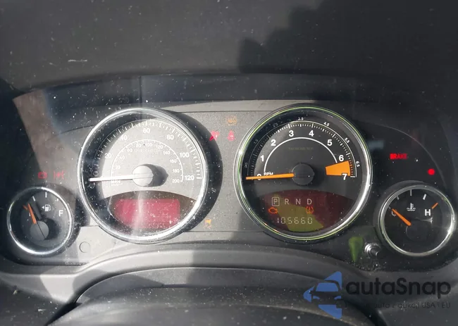 1C4NJCEB5ED535548: 44122932