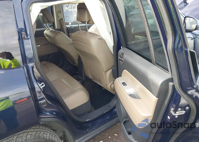 1C4NJCEB5ED535548: 44122932