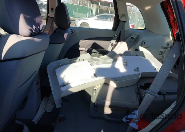 3A8FY48BX8T129127: 44122939