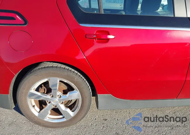 1G1RB6E49CU102984: 44122952