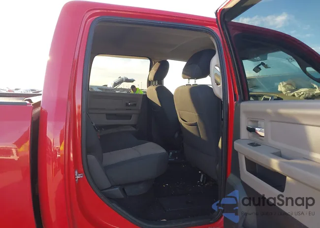 1C6RD6LT7CS137117: 44122953