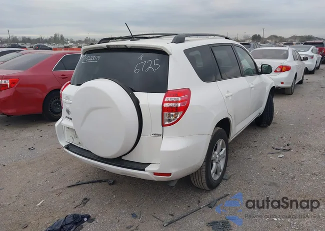 2T3BF4DV1BW166725: 44123042