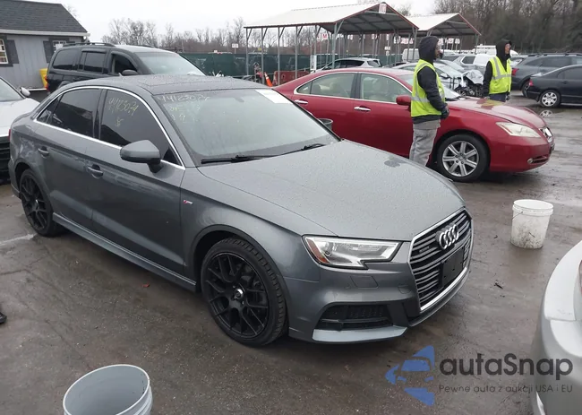 WAUJ8GFF5H1065124: 44123079