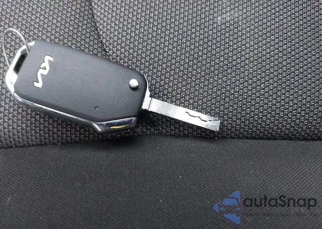 3KPF24AD5RE761771: 44123089