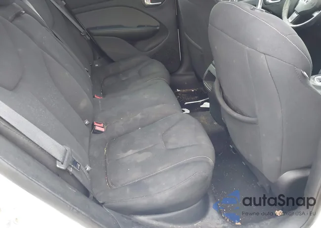 1C3CDFBA3DD304906: 44122122