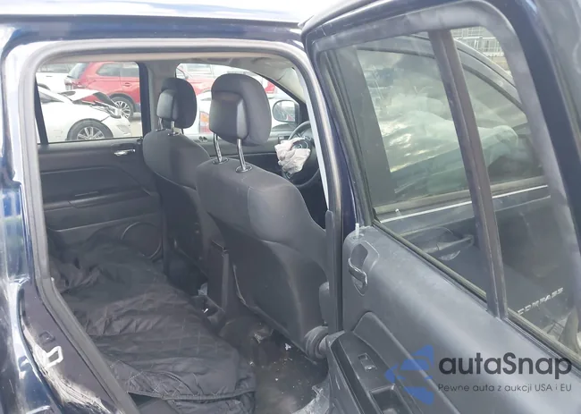 1C4NJCBB7CD622496: 44122277