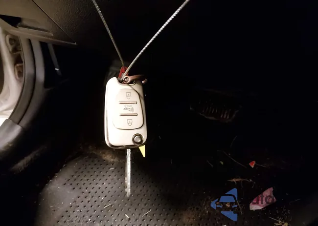 KNADM4A38D6307258: 44122356