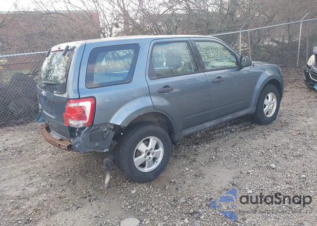 1FMCU0C75CKA13745: 44122407