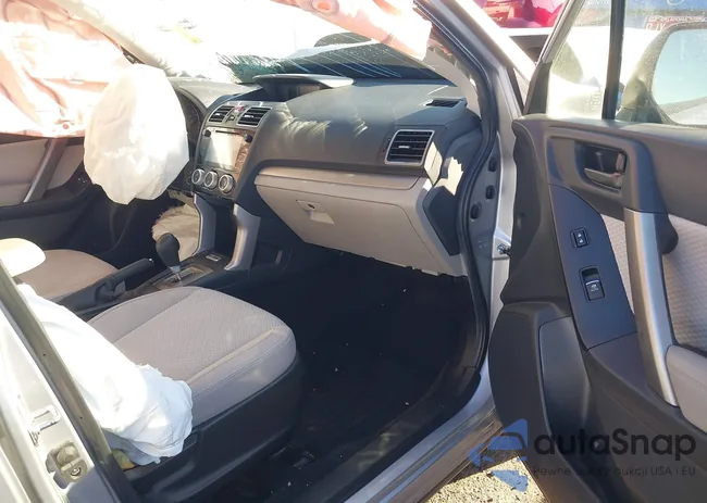 JF2SJAEC1HH404938: 44122409