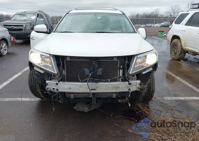 5N1AR2MN8EC622939: 44122444