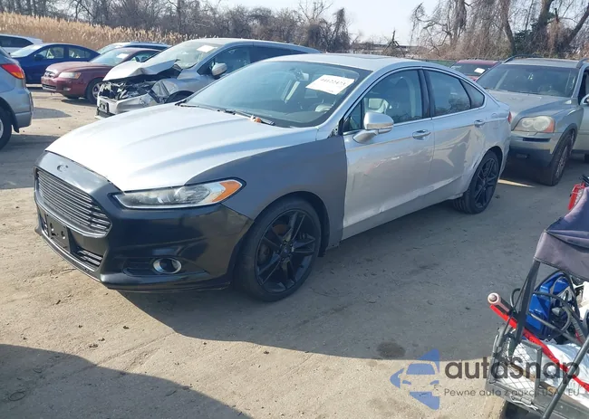 3FA6P0D95DR240834: 44122473