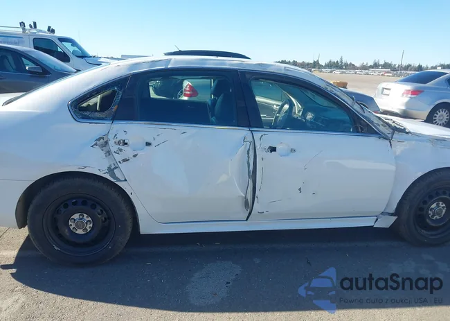 2G1WD5E37E1113186: 44123576