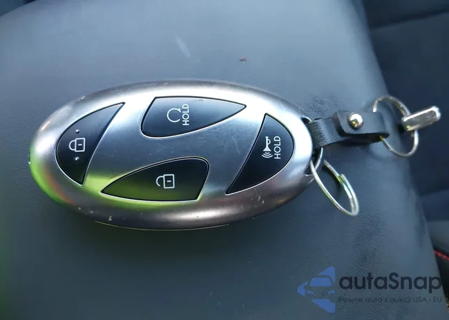 KM8HACA37SU204893: 44123587