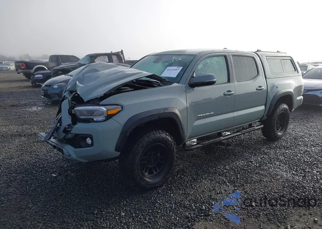 3TMCZ5AN9NM492896: 44123597