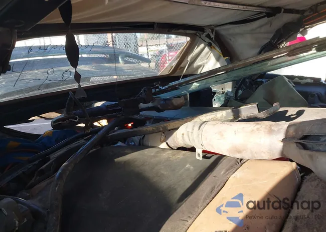 1FALP45T9RF165502: 44123718