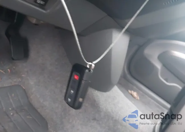 JTDKB20U377638228: 44123721