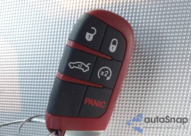 2C3CDXCT1FH813663: 44123744