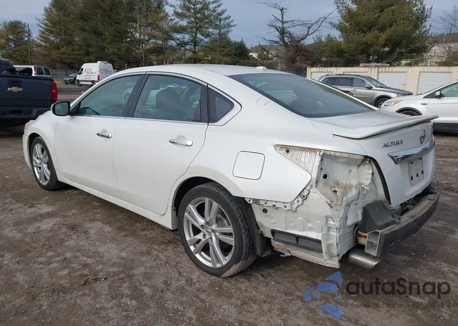 1N4BL3AP5DC242158: 44123749