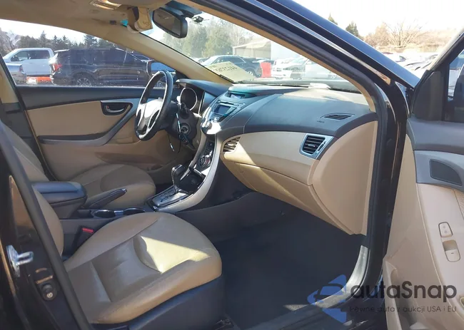 KMHDH4AE9DU608072: 44123761