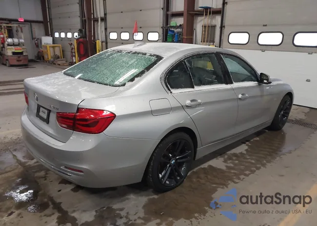 WBA8E3G50GNT79776: 44123781