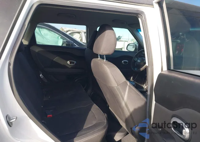 KNDJN2A24F7161601: 44123816