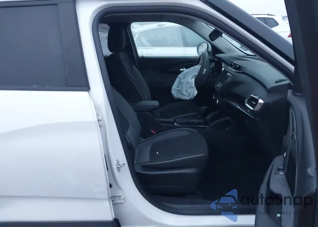 KL79MPSL0PB101630: 44123827