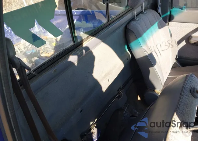 4TANL42N3TZ098692: 44123841