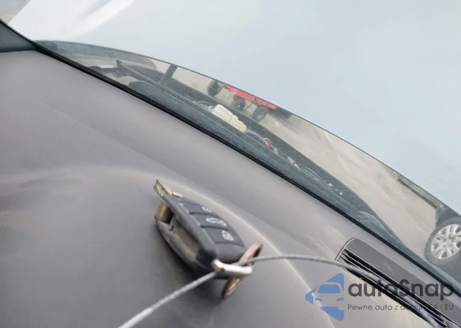 WAUBF98E67A105428: 44123884