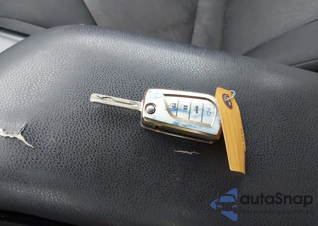 4T1B11HKXKU748537: 44123918