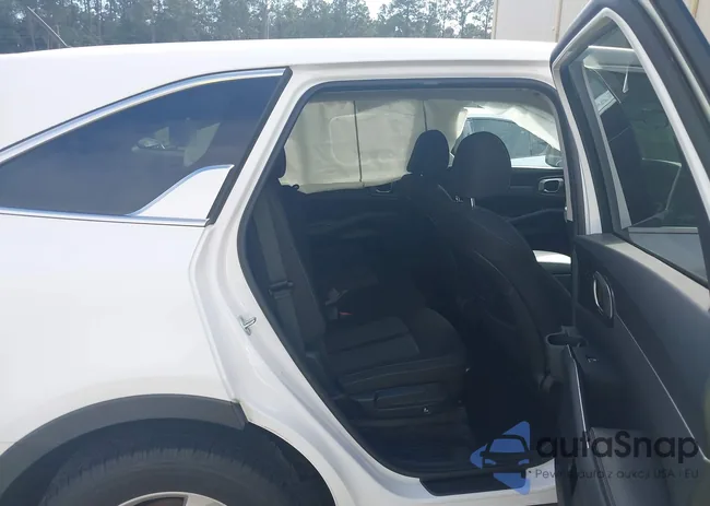 5XYRG4LC4NG123673: 44123935