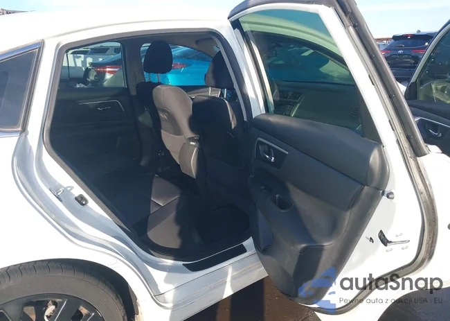 1N4AL3AP1HC251005: 44123942