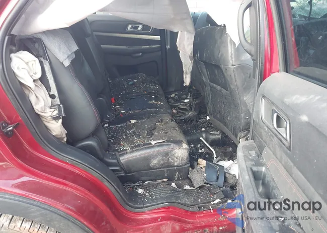 1FM5K8D89JGC79497: 44123992