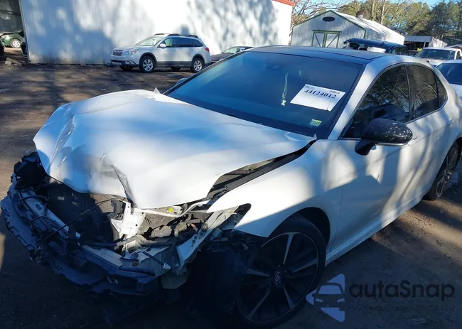 4T1B61HK3JU137474: 44124012