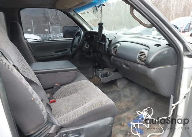 3B7HC12Z0WG202871: 44124023