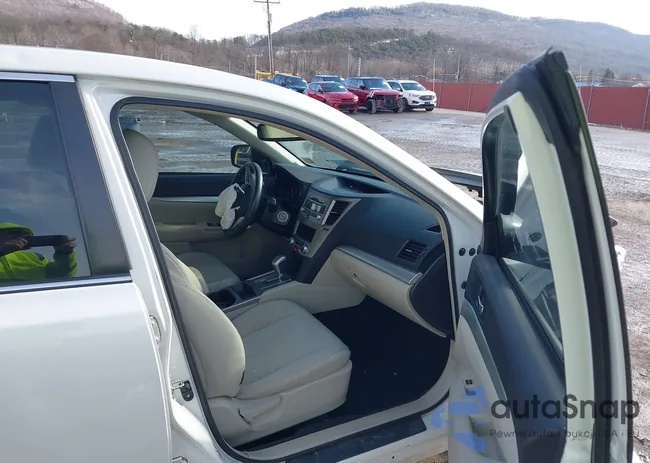 4S3BMBA60C3040769: 44124042