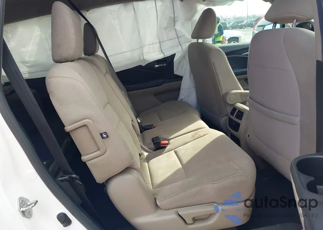 5FNYF5H10KB021608: 44124051