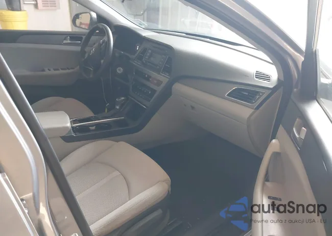 5NPE24AF4HH530142: 44124069