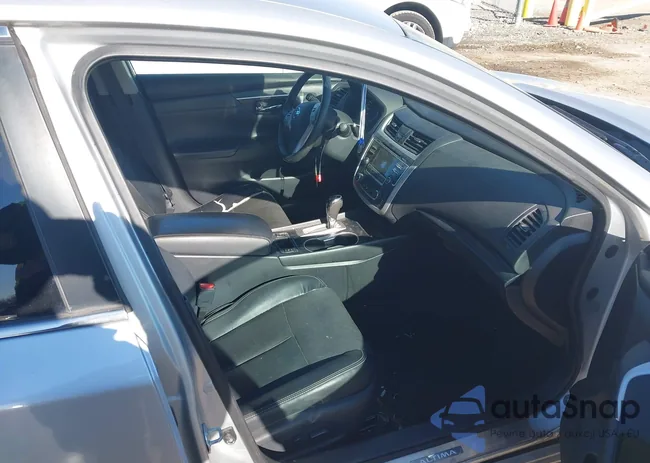 1N4AL3AP6HC145973: 44123168