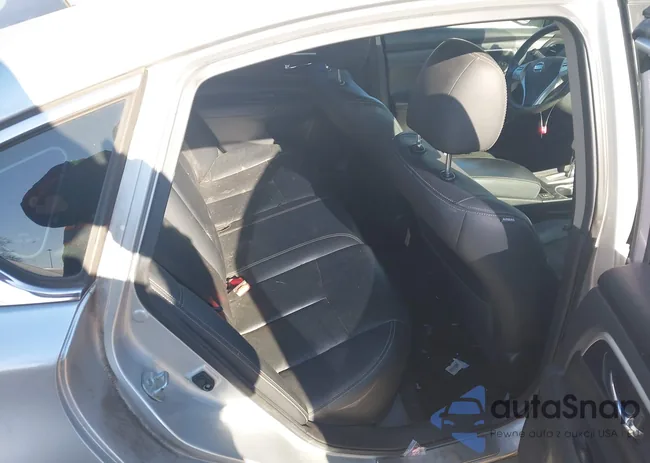 1N4AL3AP6HC145973: 44123168